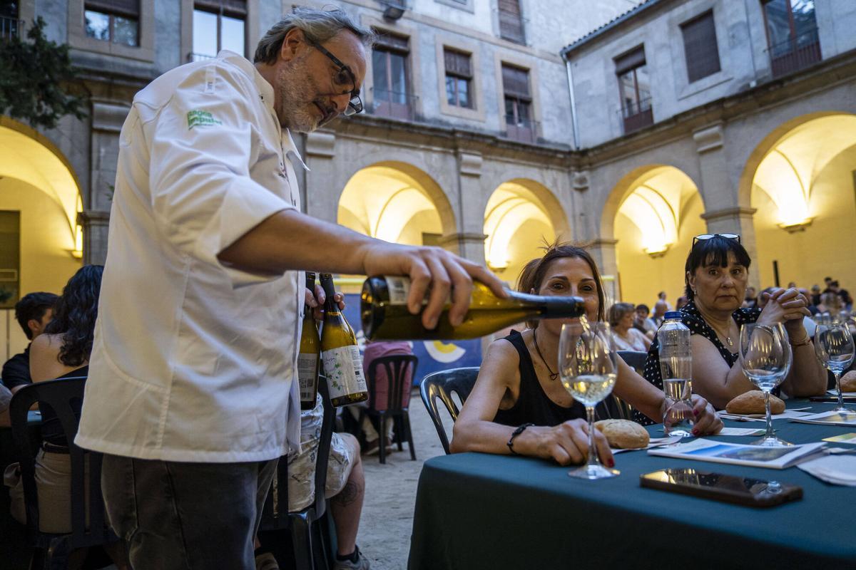 Les millors imatges del sopar de la Festa del Tomàquet 2026