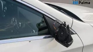 Arranca el retrovisor de un coche y amenaza a la conductora en Palma