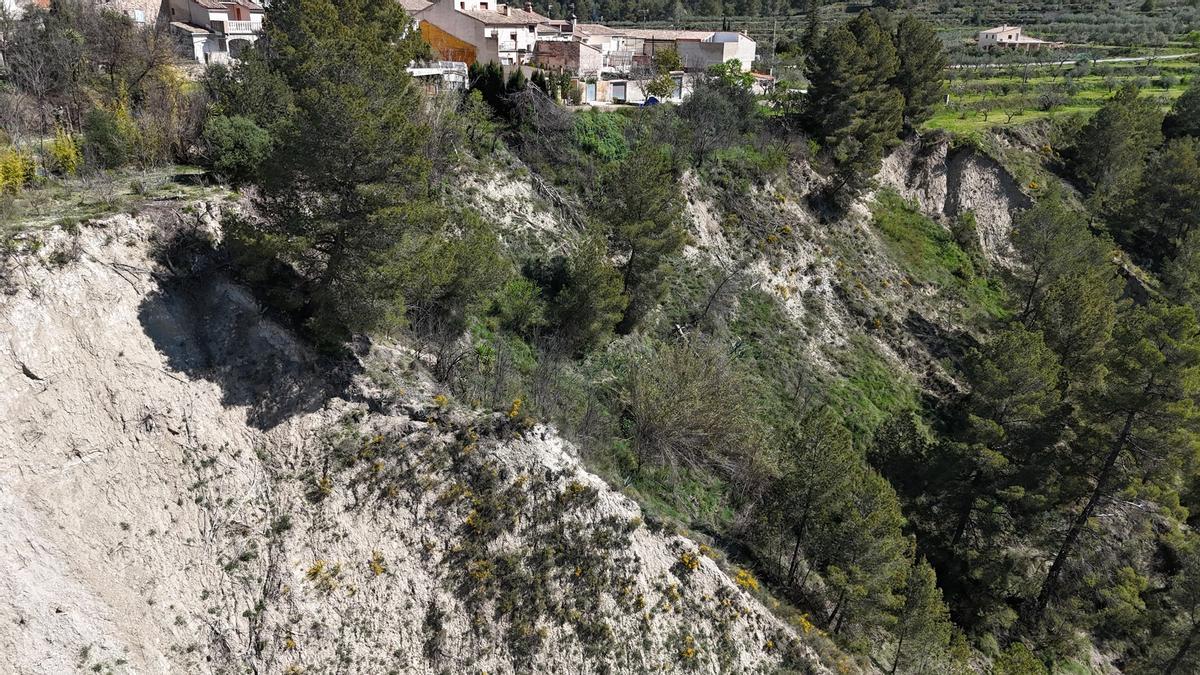 El barranco que se acerca al casco urbano
