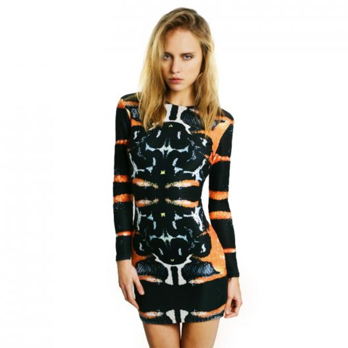 Bone frog dress de María Escoté (270€)