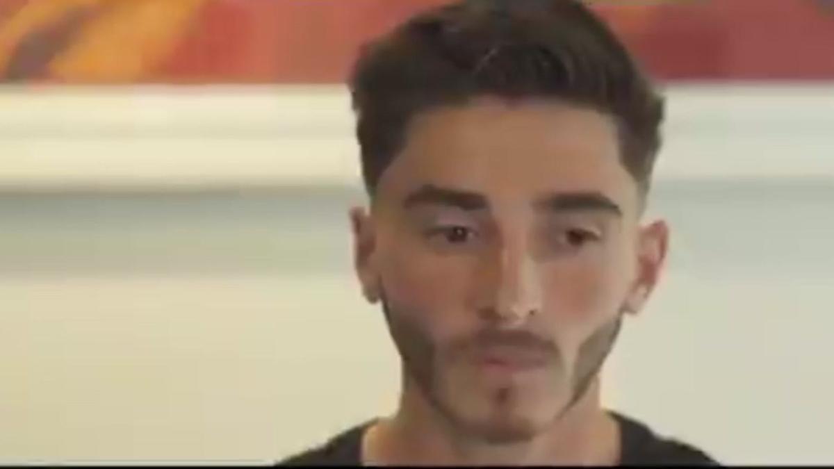 L’emotiu vídeo d’un futbolista australià sortint de l’armari L’emotiu vídeo d’un futbolista australià sortint de l’armari