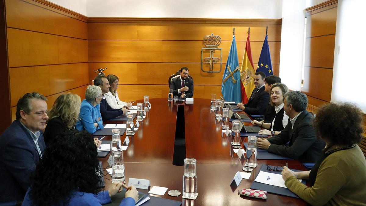 El Principado anuncia matrícula gratis para todos los estudiantes que empiecen el próximo curso a la Universidad