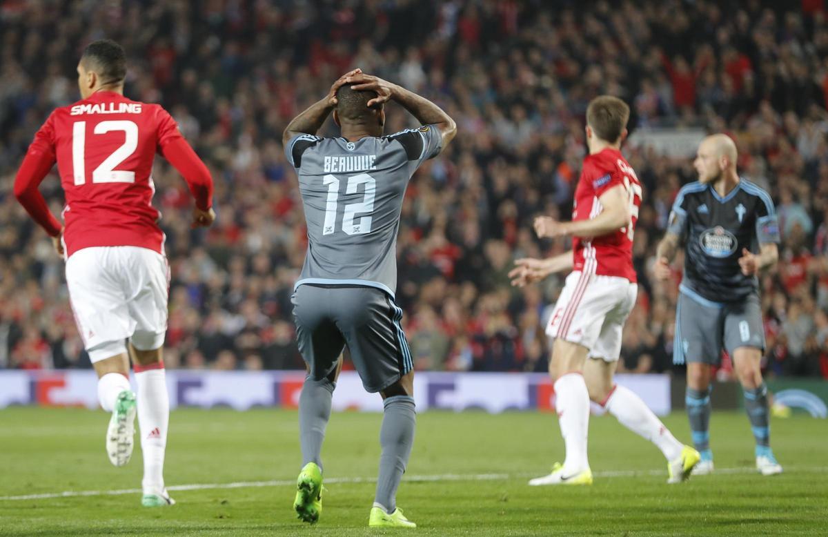 Claudio Beauvue lamenta la ocasión fallada por Guidetti en Old Trafford