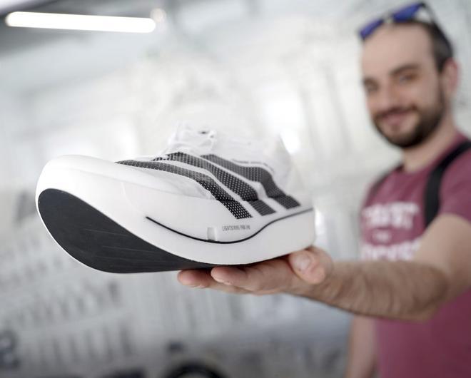Adidas conquereix la cursa ‘espacial’ de la marató