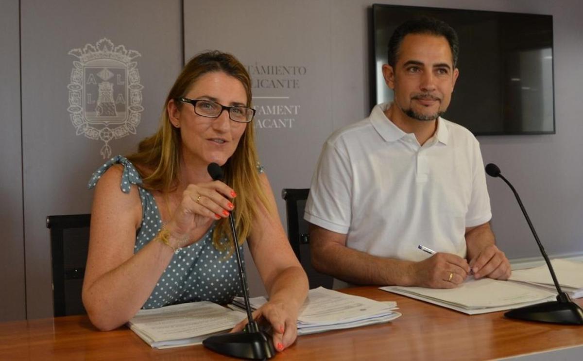 Mari Carmen de España e Israel Cortés, esta mañana