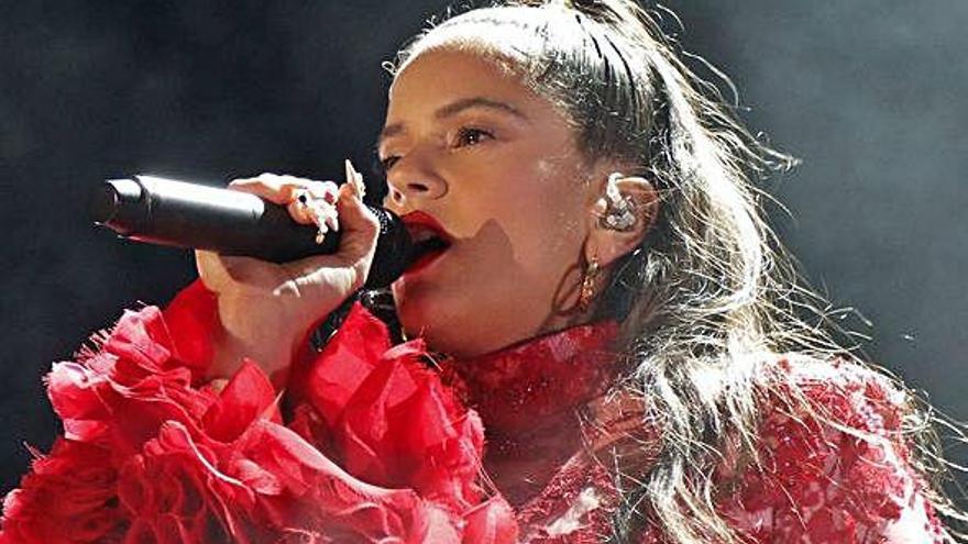 La cantante Rosalía durante una actuación.