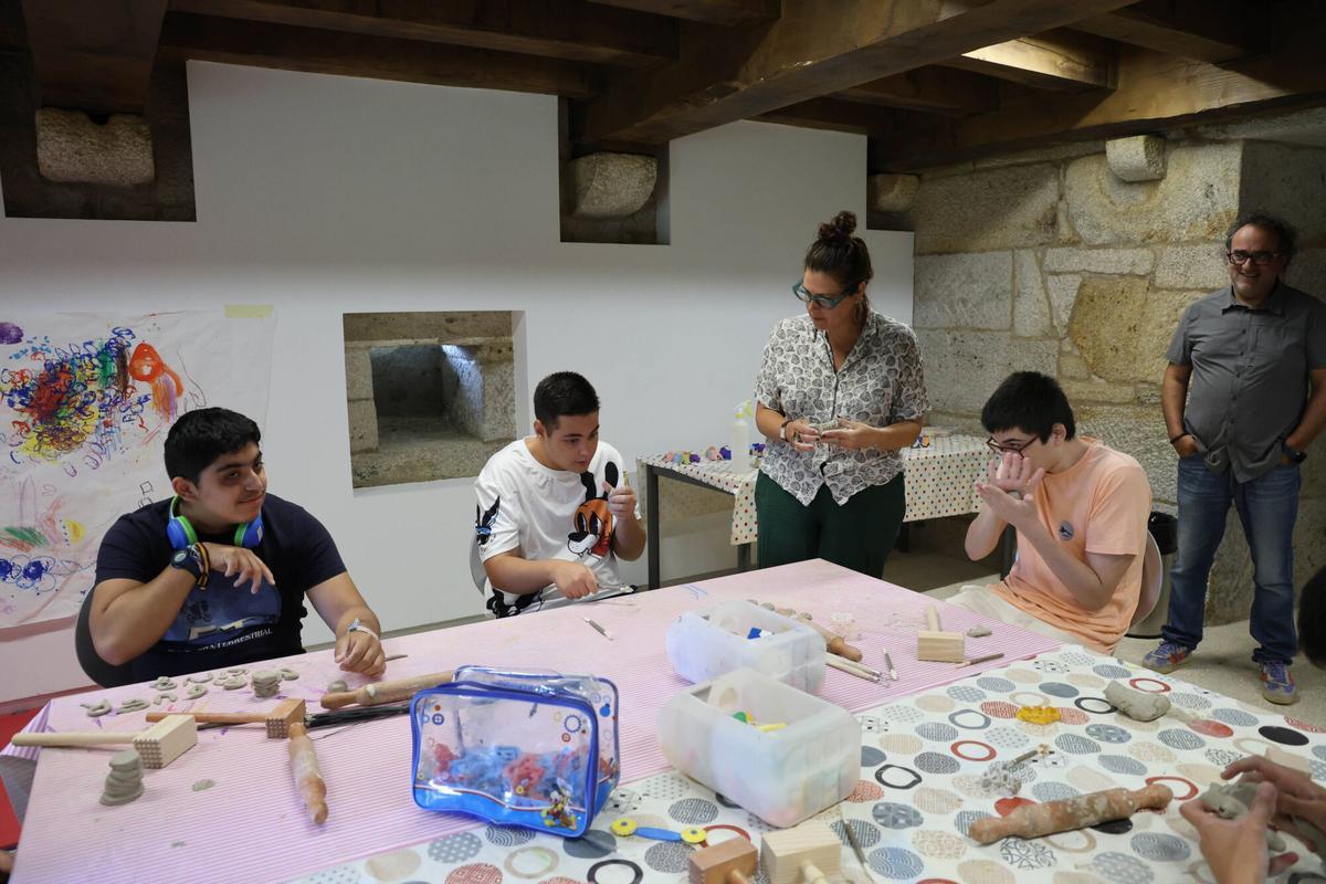 Vigo, Pazo da Raposeira. Reportaje sobre el campamento inclusivo del Concello