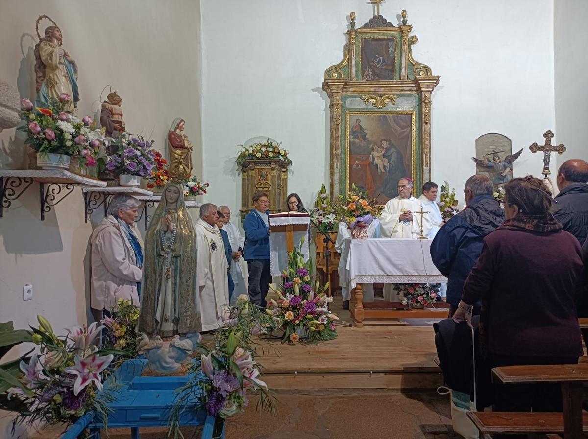 La romeria de la Virgen de Fátima en Fradellos: una devoción en auge desde 1976 La romeria de la Virgen de Fátima en Fradellos: una devoción en auge desde 1976