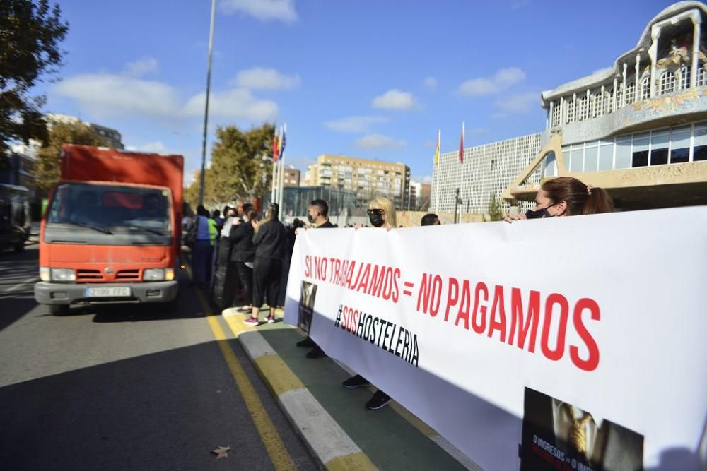 Protesta por el cierre de bares y restaurantes en Cartagena