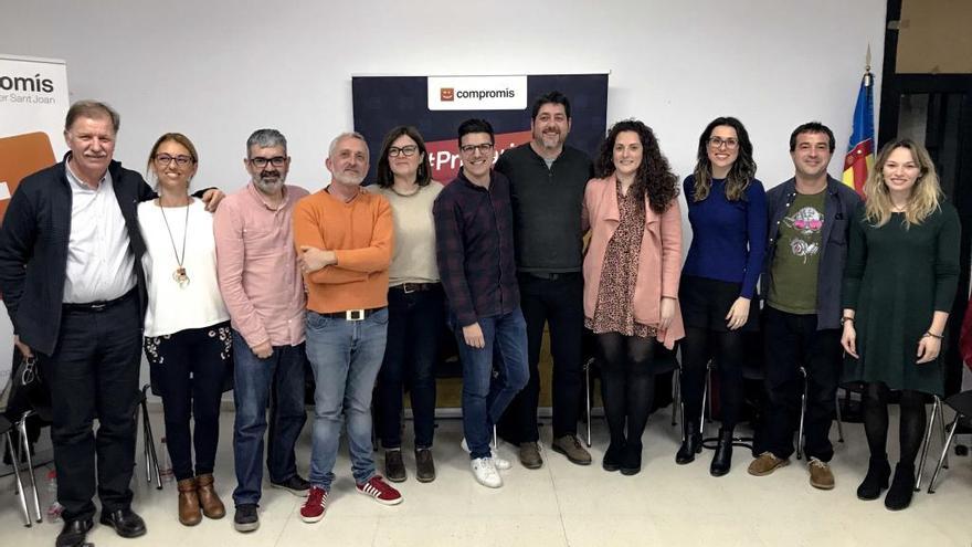 Sant Joan recibe a las candidaturas de Compromís a las Cortes por Alicante