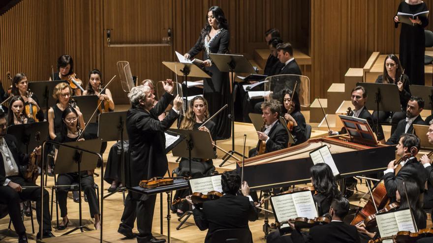 La Orquestra, descontenta con el proyecto artístico, según una encuesta