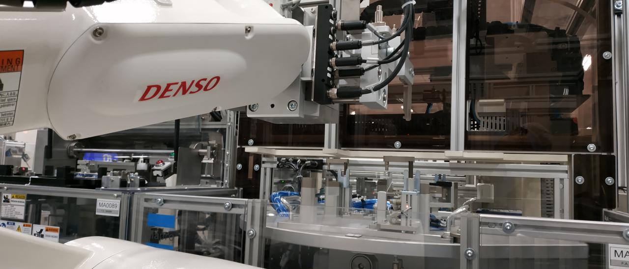 Robots en una línia de producció de Denso  Barcelona