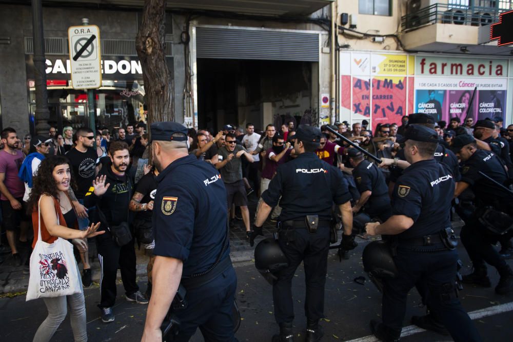 Manifestación 9 d'Octubre Valencia: tensión y altercados