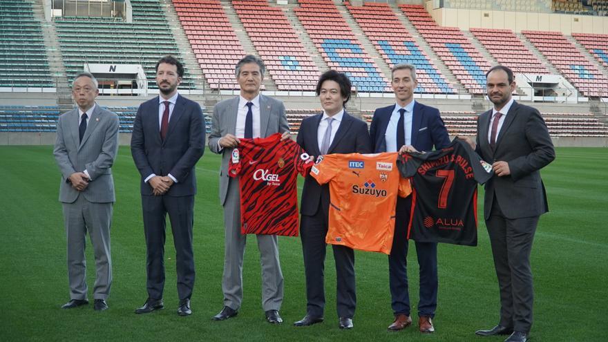 El Mallorca firma un acuerdo de colaboración con el Shimizu S-Pulse