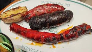 Butifarra blanca y negra y chistorra de La Brasa de Pirenaicas.