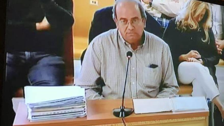 Luis Fernando Castel, responsable de dos evaluadoras.