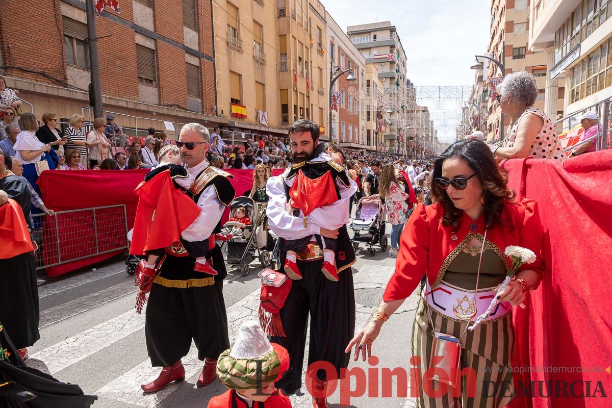 Desfile infantil del Bando Moro en las Fiestas de Caravaca