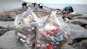 jcortadellas33780866 barcelona 6 de maig de 2006   15 voluntaris del ce160506144937