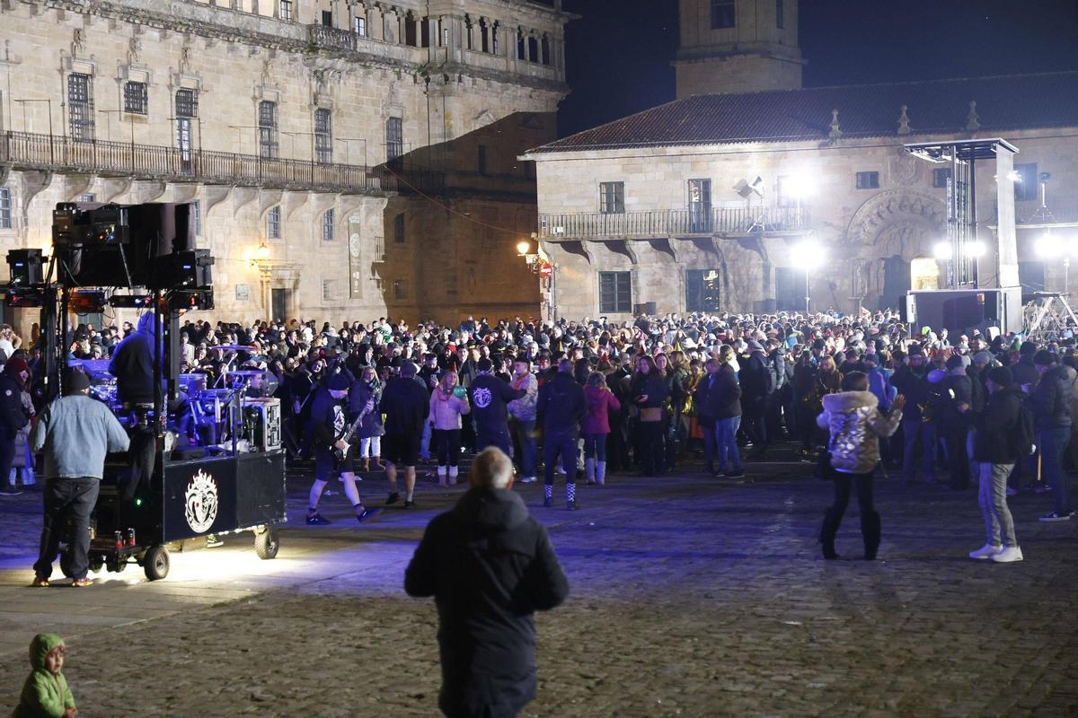 Santiago da la bienvenida al 2026 en el Obradoiro Santiago da la bienvenida al 2026 en el Obradoiro