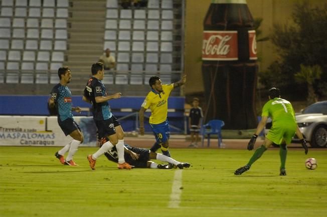 PARETIDO DE FUTBOL ENTRE LA UD LAS PALMAS Y EL ...