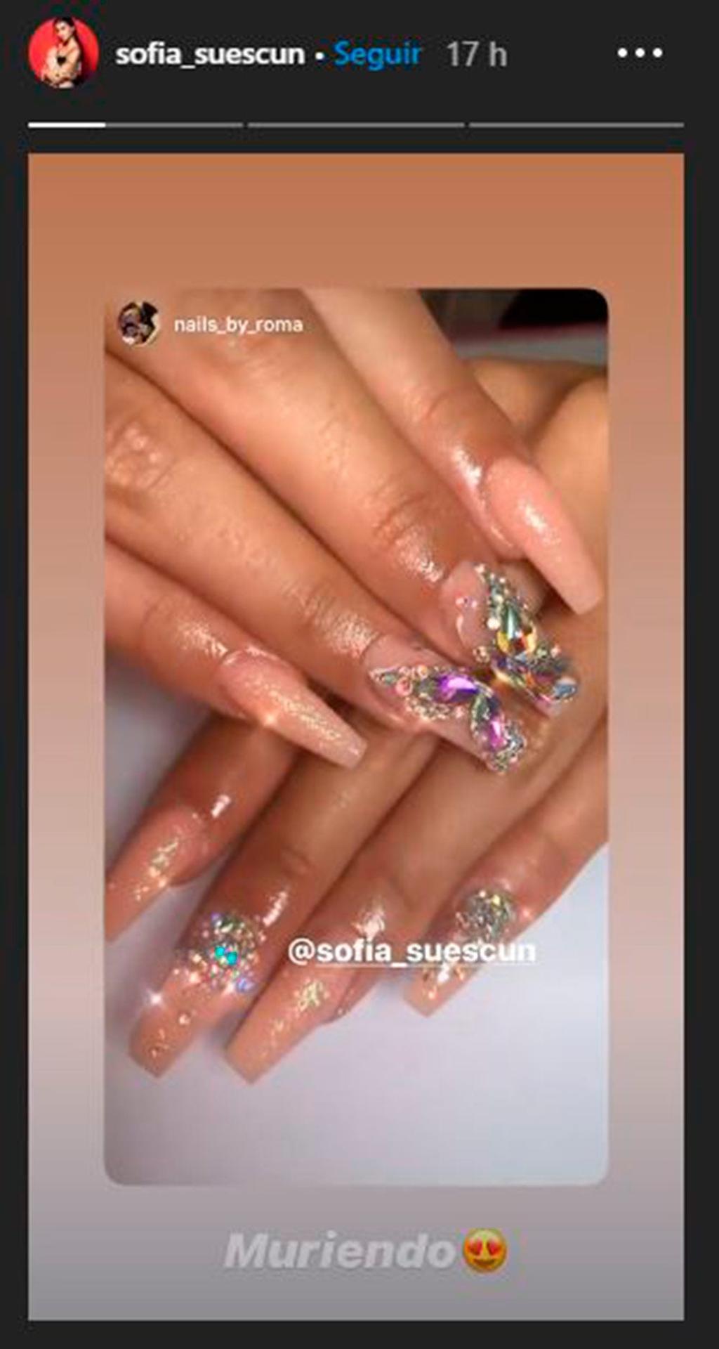 Nueva manicura con mariposas de Sofía Suescun