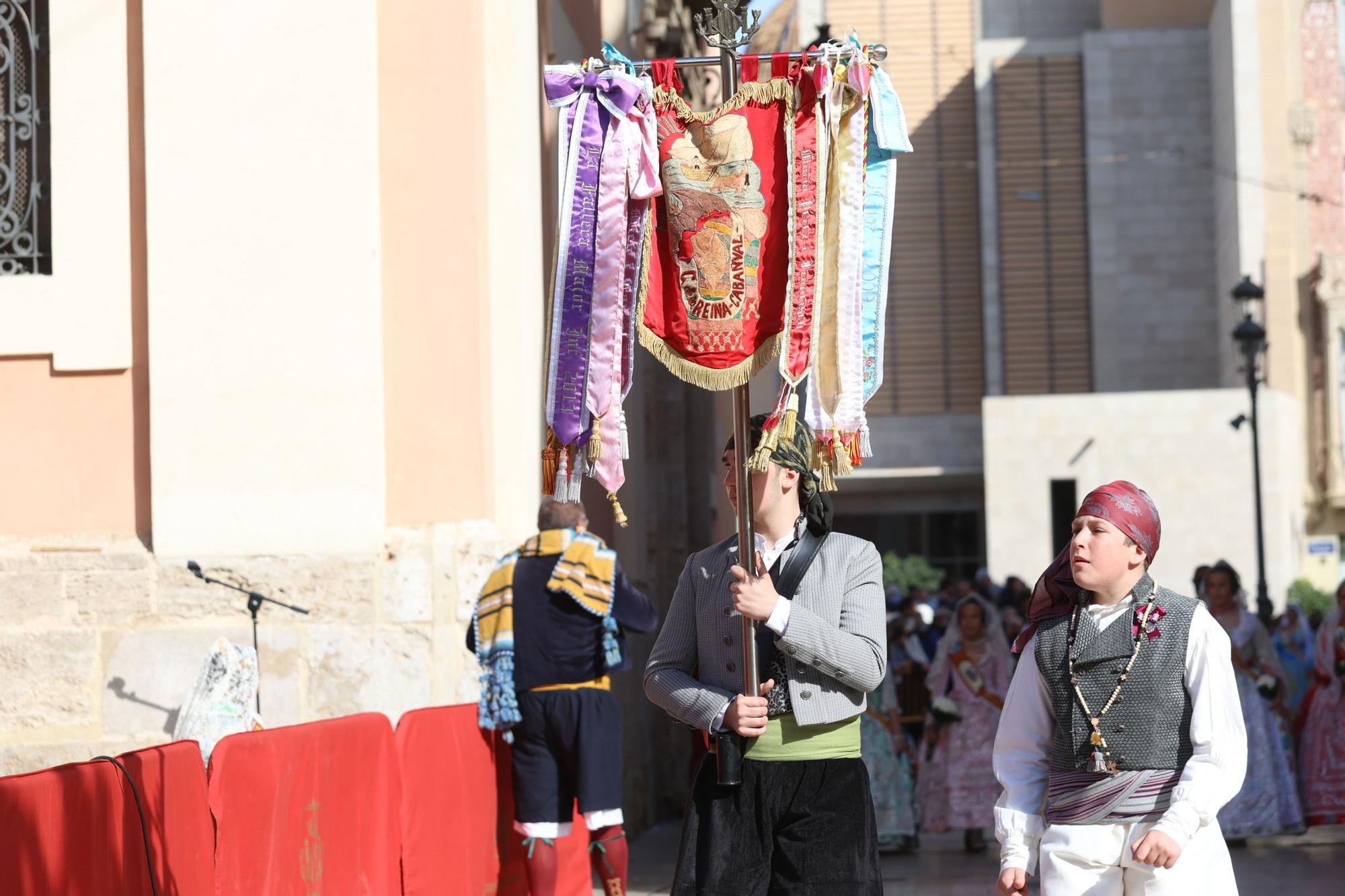 Búscate en el primer de la Ofrenda en la calle de la Paz hasta las 17 horas