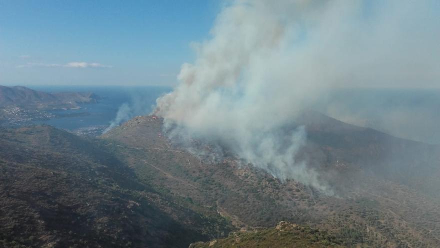 Incendi a Llançà