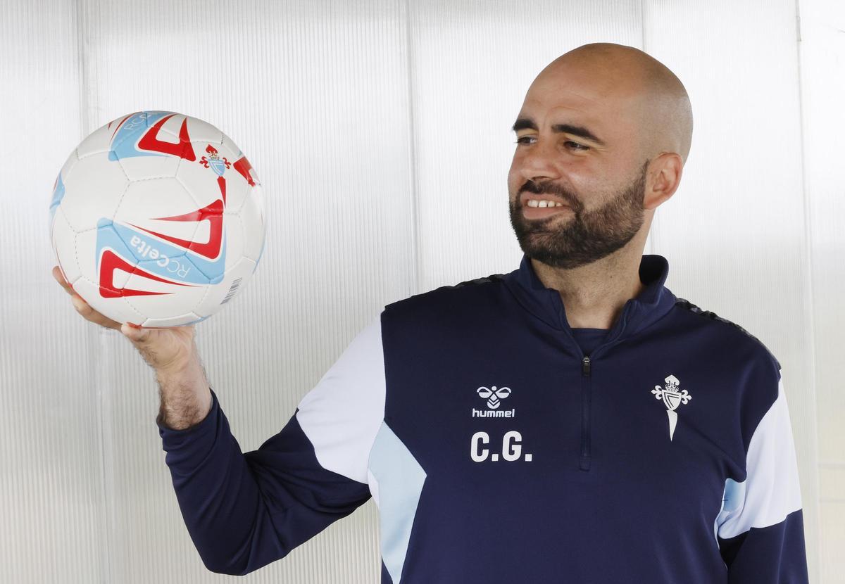 Claudio Giráldez, entrenador del Celta, se considera un apasionado del fútbol