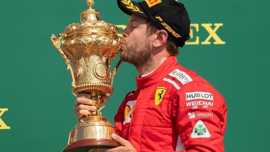 Vettel sale más líder de Silverstone pese a la gran remontada de Hamilton