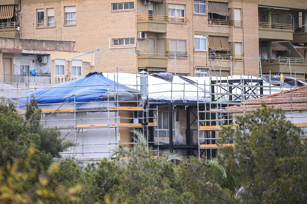Uno de los edificios donde se ha comenzado ya a trabajar en las cubiertas.