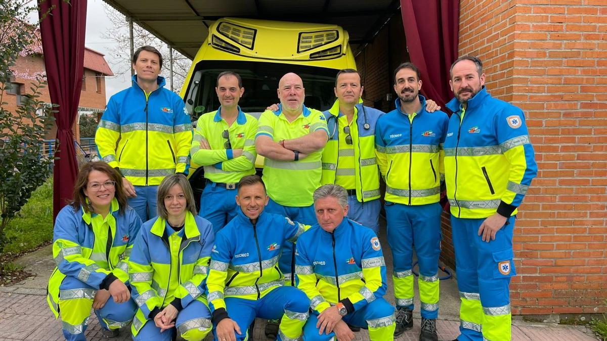 Parte de la UME 7.1, que celebra en el Ayuntamiento de Plasencia sus 25 años.
