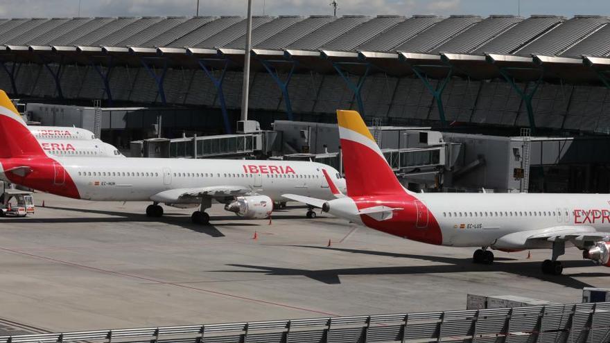 Aviones de Iberia, en el aeropuerto de Barajas durante el estado de alarma