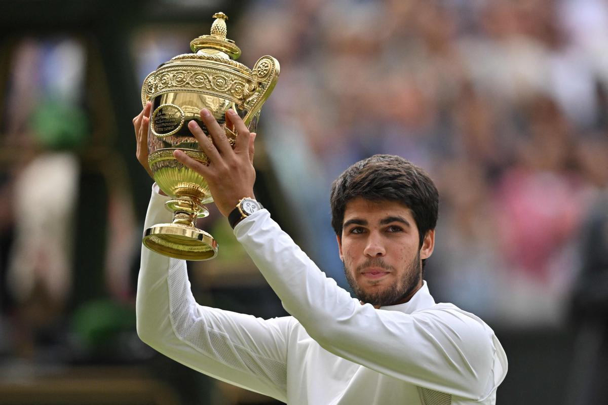 Alcaraz entra en la història de Wimbledon tombant Djokovic