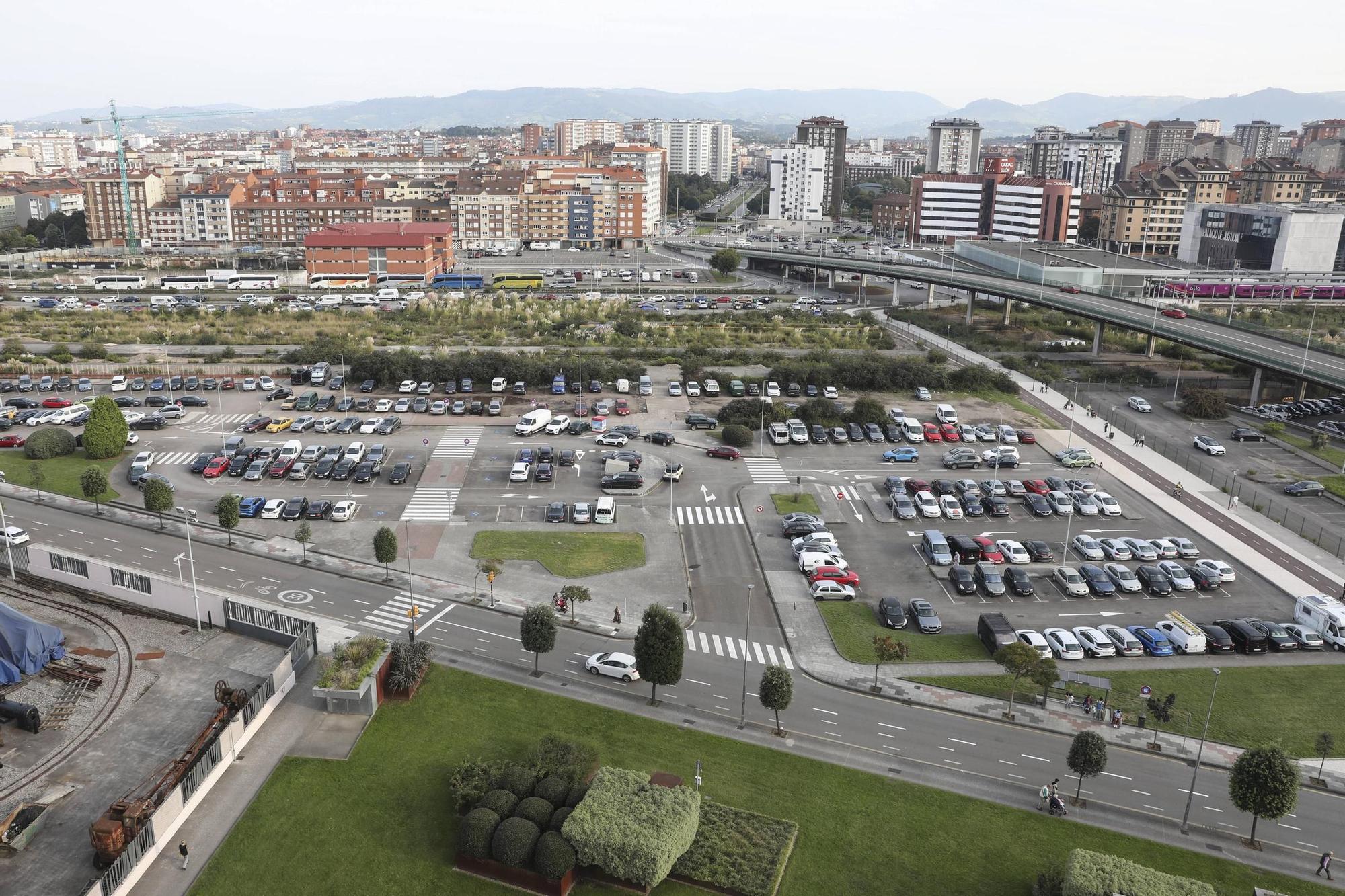 Del pasado al presente: una vista al Oeste de Gijón en imágenes