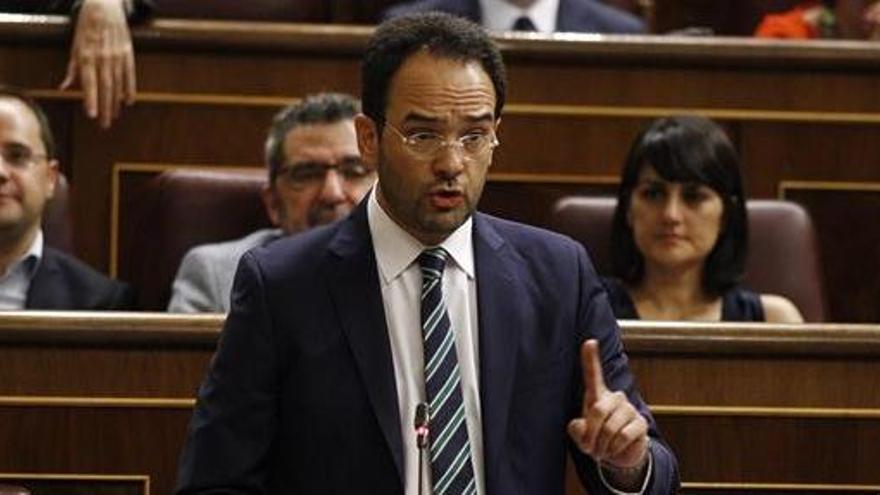 Antonio Hernando cree que Rajoy conocía la reunión.