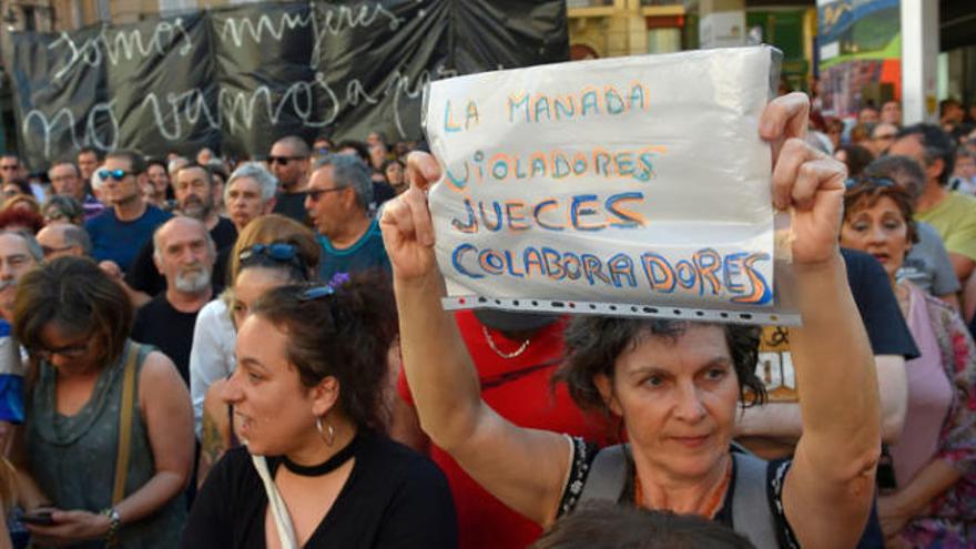 Protestas en Pamplona contra el auto de libertad de 'La Manada'
