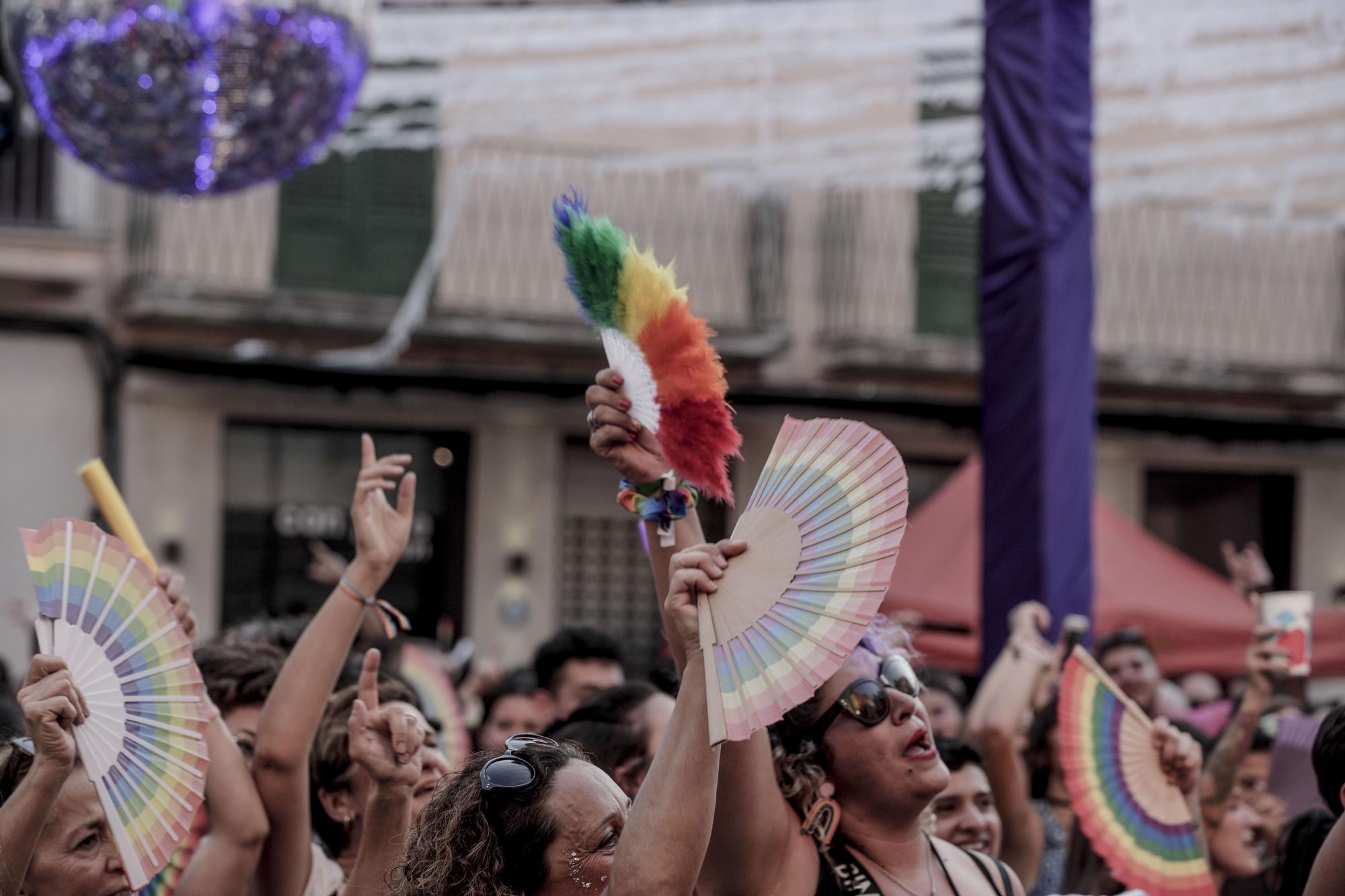 El orgullo más festivo toma Inca en un desfile multicolor