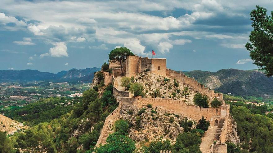 Imagen panorámica del castillo de Xàtiva.