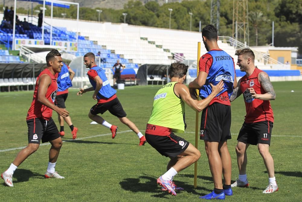 El Dépor prepara en Benidorm el partido del Elche