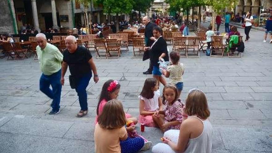 Pontevedra es conocida como &quot;la ciudad de los niños&quot;.  // R.V.