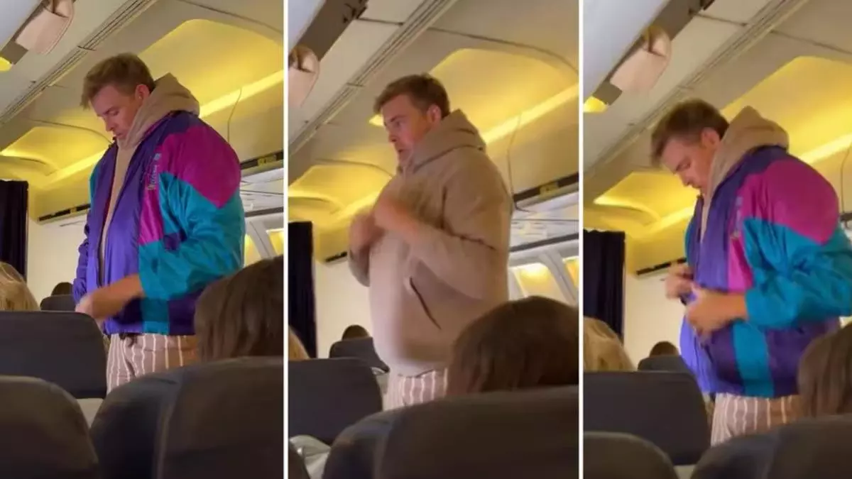 El momento en el que un joven se pone toda su ropa para evitar pagar equipaje extra en un vuelo