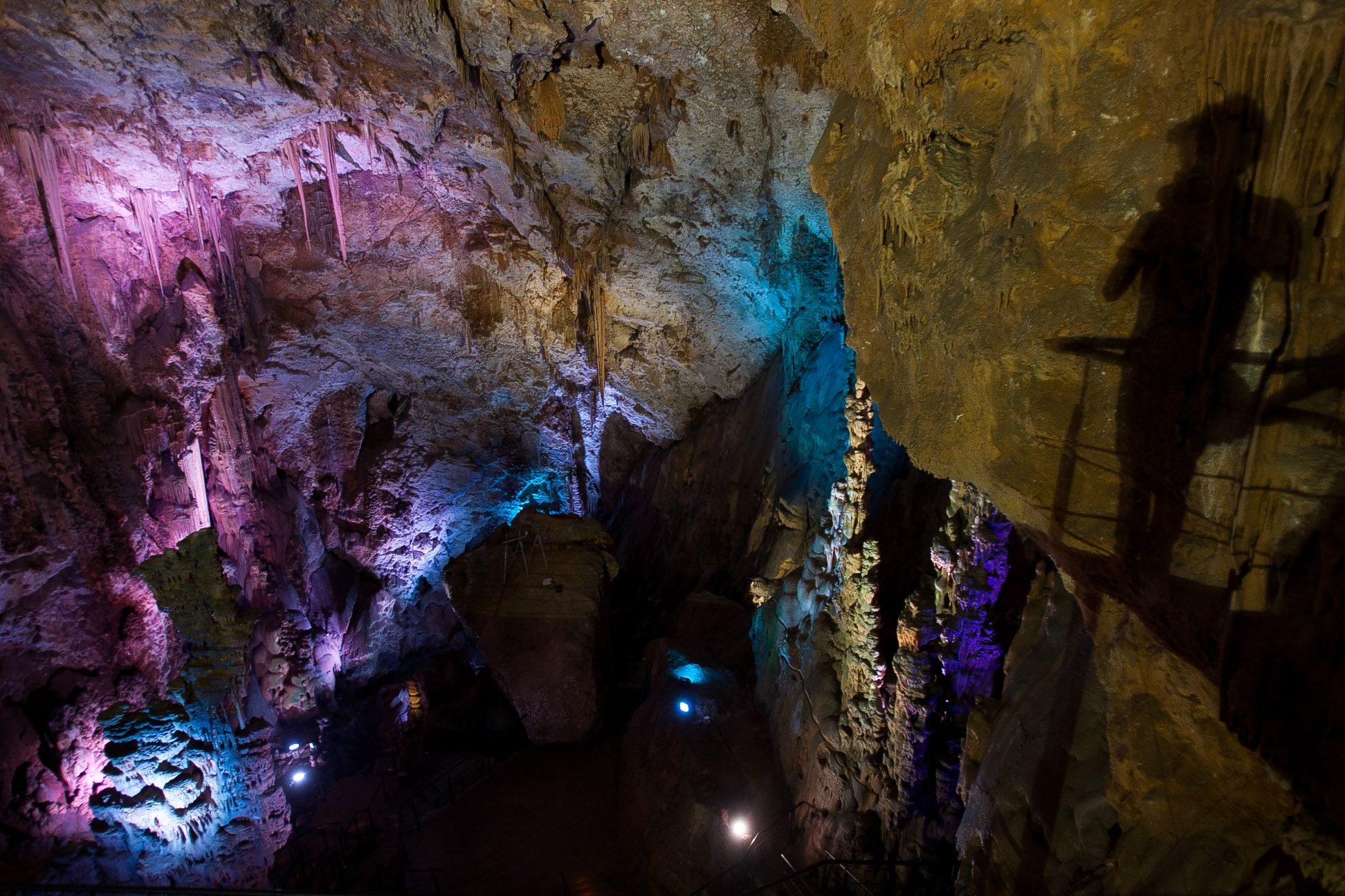 Cuevas del Canelobre, un tesoro en la provincia de Alicante