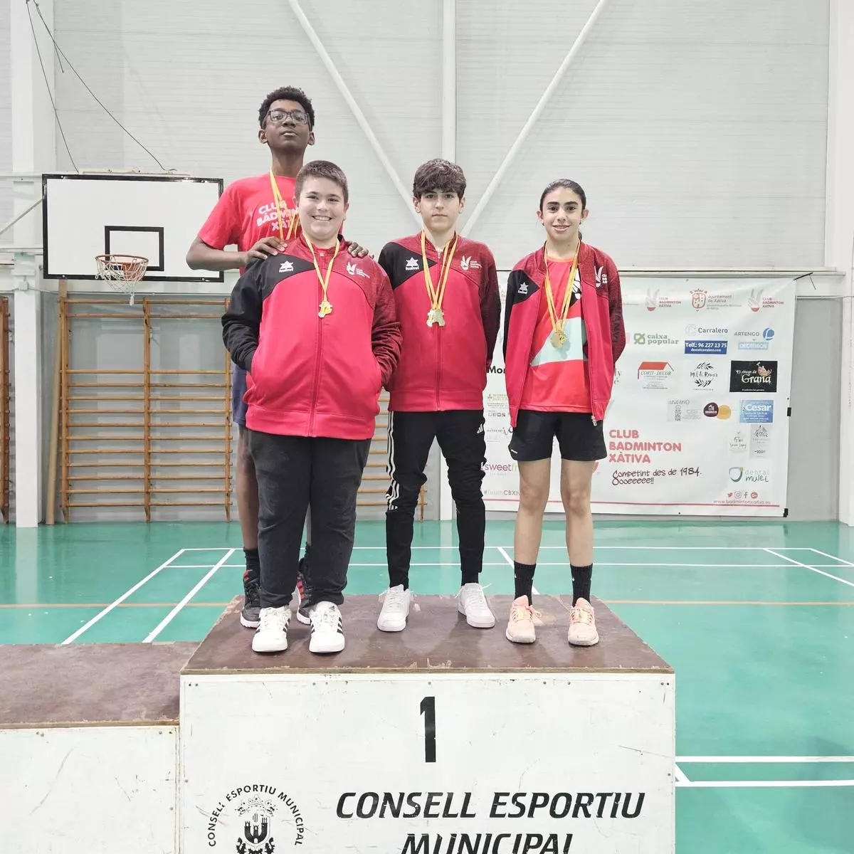 El Bádminton Xàtiva se alza con ocho medallas en el Autonómico y el Spanish Parabadminton