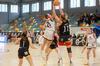 Laura Cervelo cierra un nuevo ciclo en Maristas