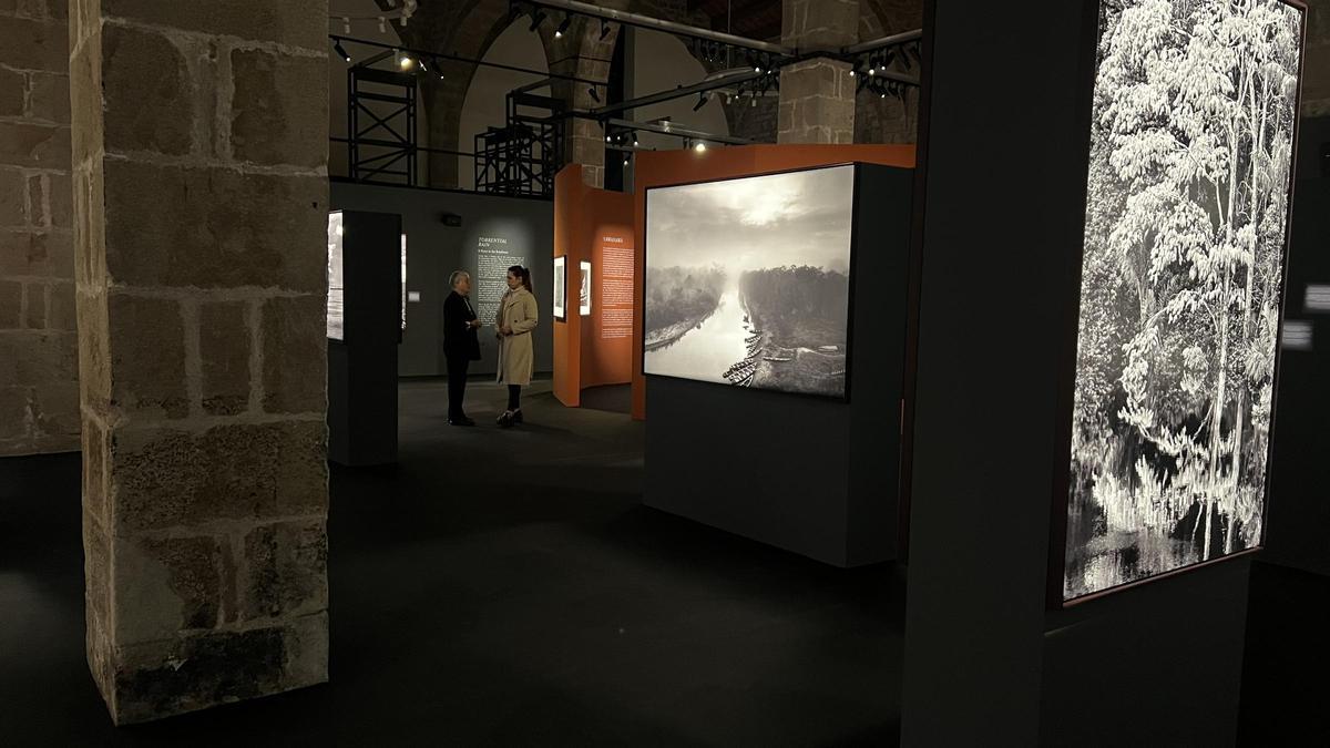 Exposición fotográfica Amazônia, de Sebastião Salgado, en Barcelona