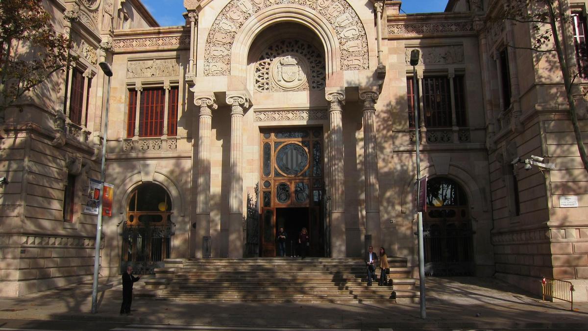 Fachada del Palau de Justícia, sede del TSJC y de la Audiencia de Barcelona.