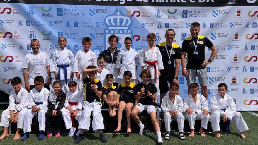 Equipo pontevedrés en Arcade. | FdV