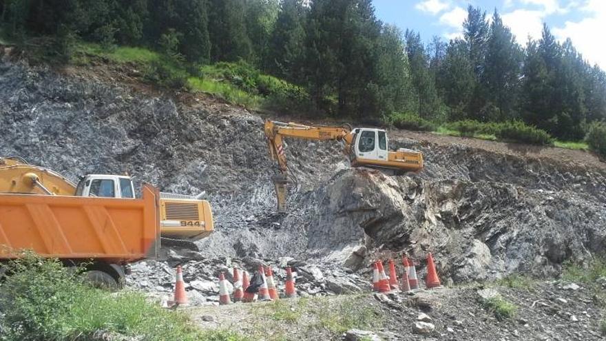 Las obras en la carretera de Cerler avanzan &quot;a buen ritmo&quot;