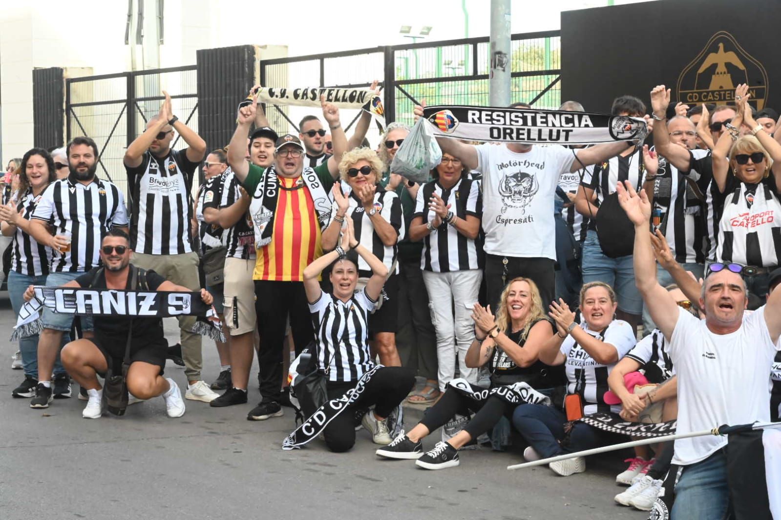 Elda se teñirá de albinegro: La afición del Castellón registra el primer viaje multitudinario de la temporada