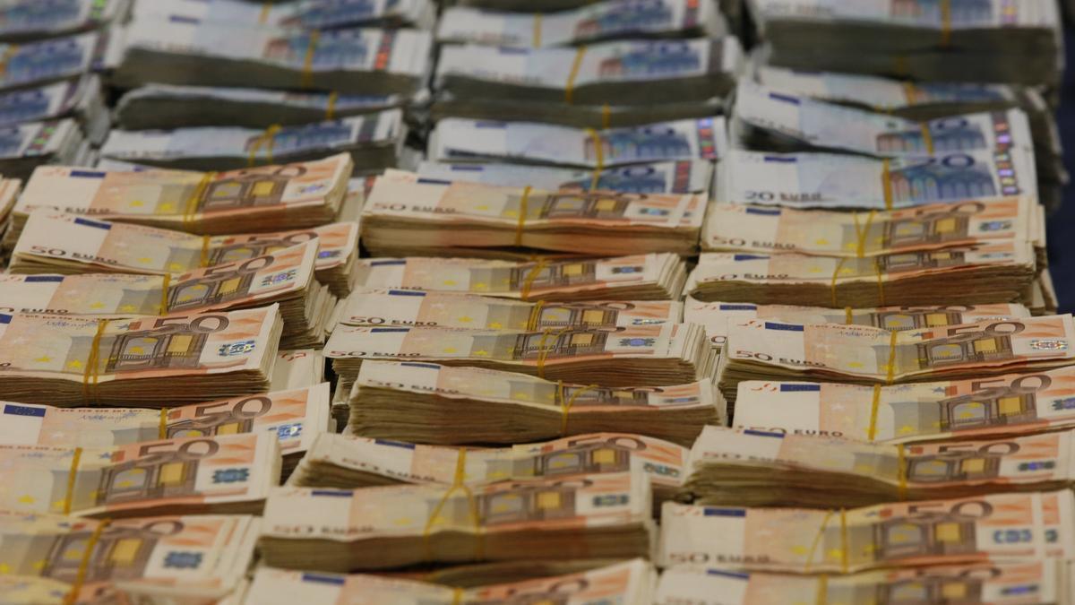 Los estafadores se hicieron con un total de 68.000 euros a través de 300 cargos fraudulentos.